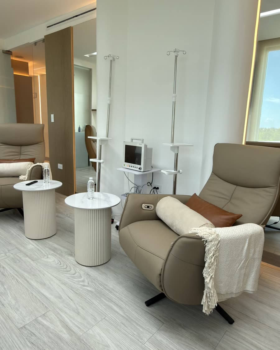 Longevia treatment room