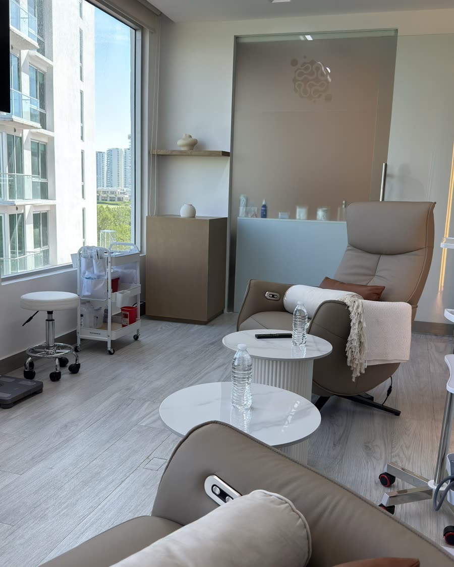 Longevia treatment room